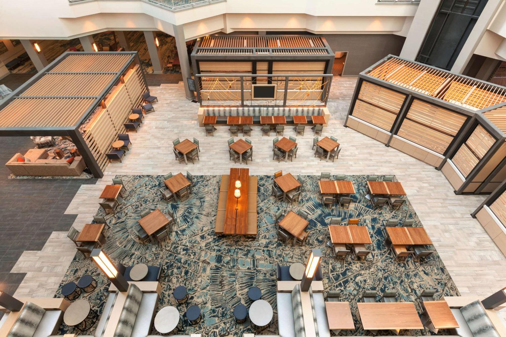 Embassy Suites By Hilton Monterey Bay Seaside Exterior photo